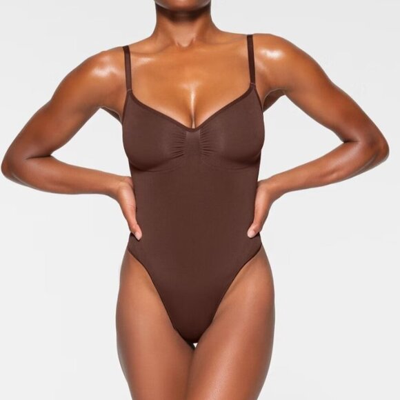 SKIMS Seamless Sculpt Sculpting Bodysuit | Cocoa | Size 2X - Picture 1 of 5